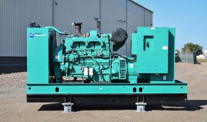 新兴镇发电机出租-教您发电机厂家该如何选购