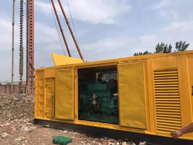 新兴镇清洗空气滤清器时需要注意什么？