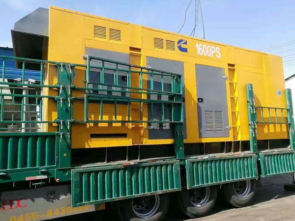 新兴镇测量水冷式机油散热器密封件尺寸时的注意事项有哪些？